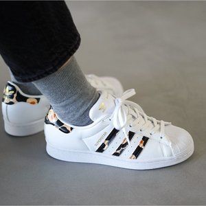 adidas | Shoes | Adidas Superstar Marimekko Women Athletic Trainer Tennis Shoe | Poshmark